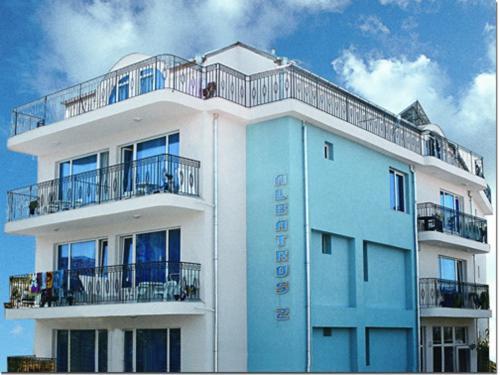 Albatros 2 Family Hotel Kiten  Eksteriør bilde